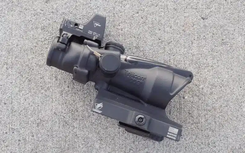 Trijicon ACOG on the ground